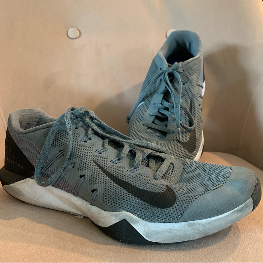 NIKE RETALIATION TR TRAINER 2 COOL GREY AA7063-020